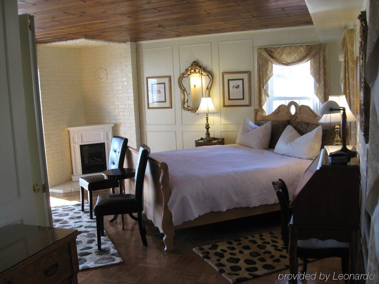 Historic Jacob Hill Inn Seekonk Exterior photo